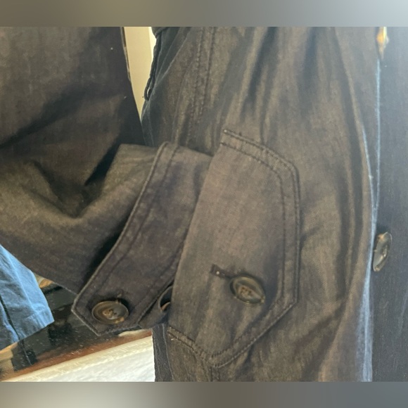 Denim Trench Coat from Gap :: Sz XS (( fits like Small )) - Picture 4 of 5